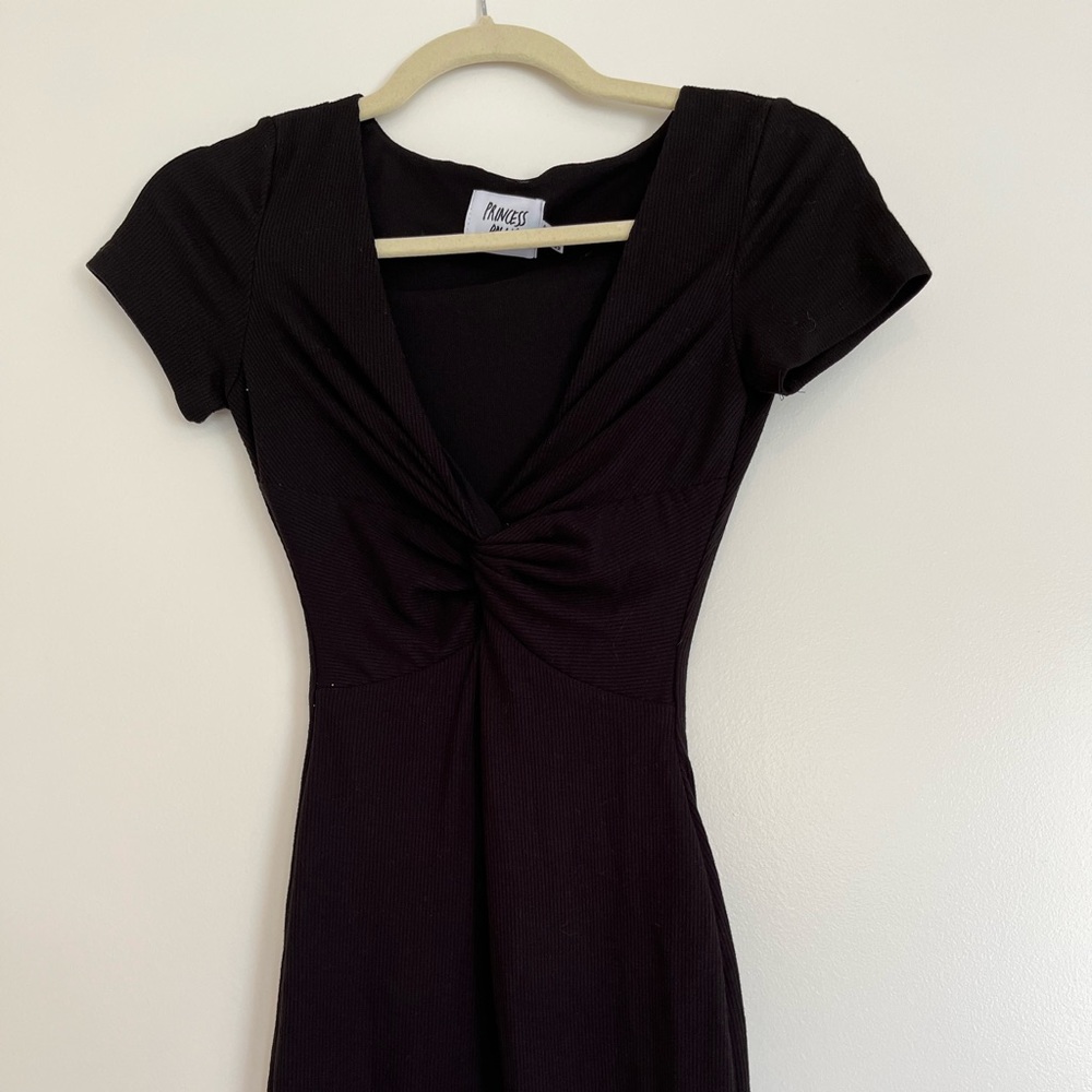 Size 0 Princess Polly Black Dress